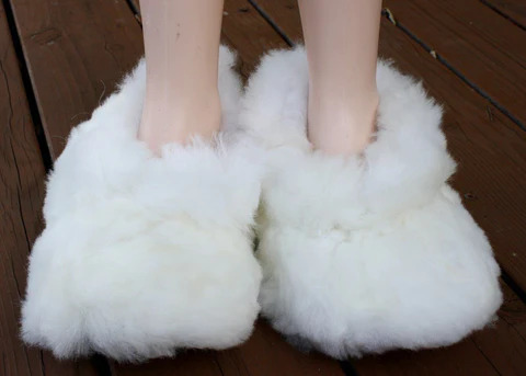 40. Fluffy Furry Fuzzy Alpaca Slippers